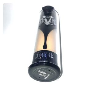 Kat Von D liquid foundation shade 52